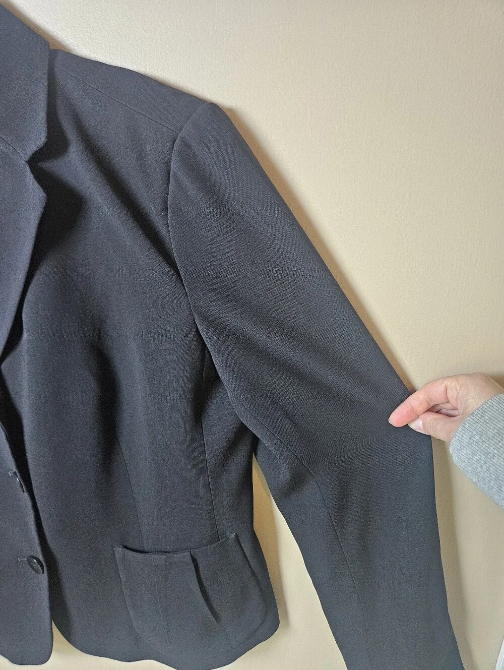 Talbots Black 3 Button Office Career Business Blazer Jacket 8 - Picture 3 of 11